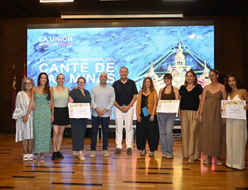 El Festival Internacional del Cante de las Minas otorga los premios del III Concurso de Escaparates